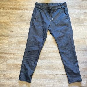 Very stylish Flog size 29 black snake skin pants